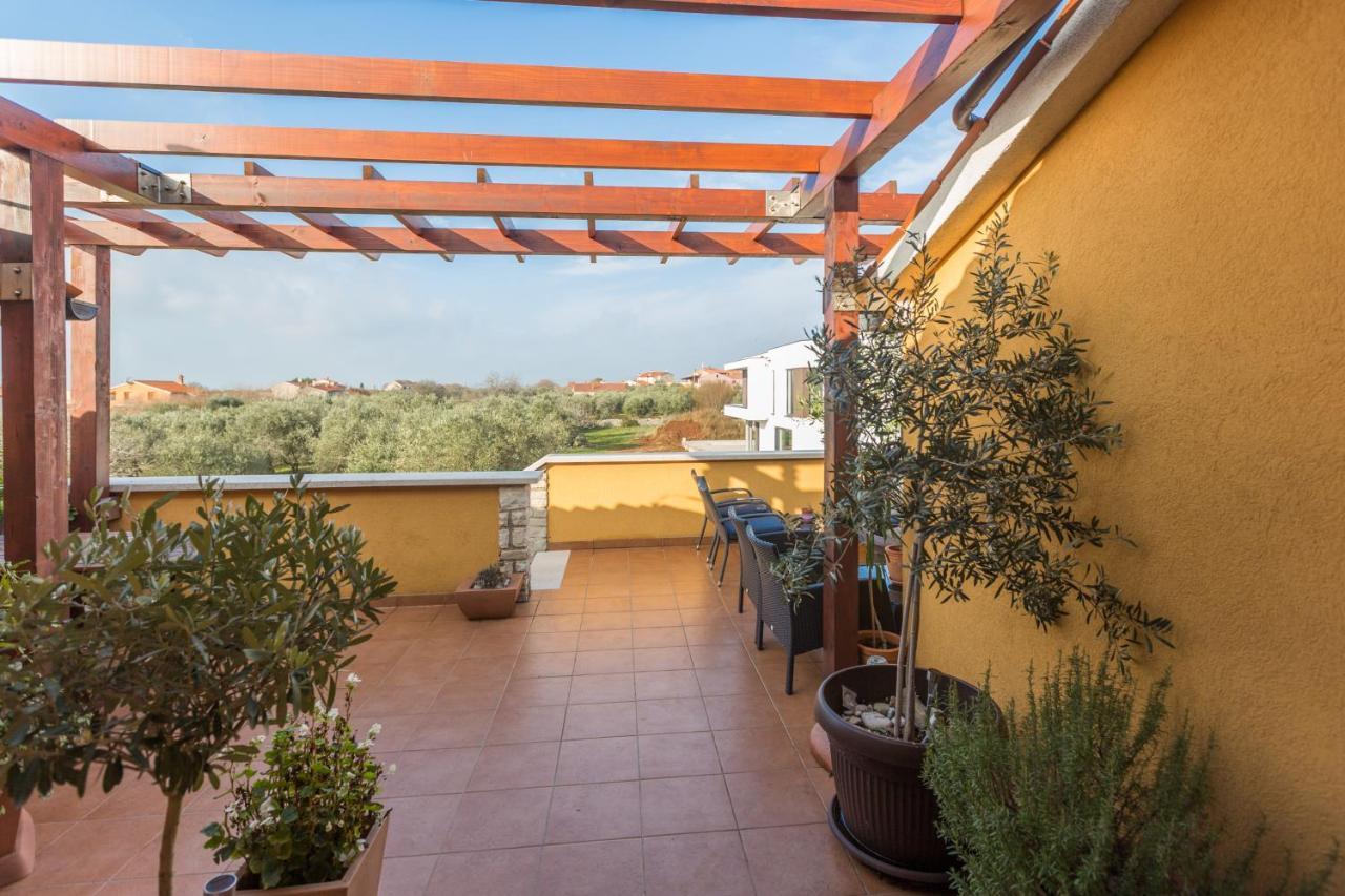 Apartment Sena Vodnjan Exterior photo